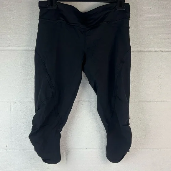Lululemon Run For Your Life Crop Ruched Leggings, 8 - Picture 2 of 13
